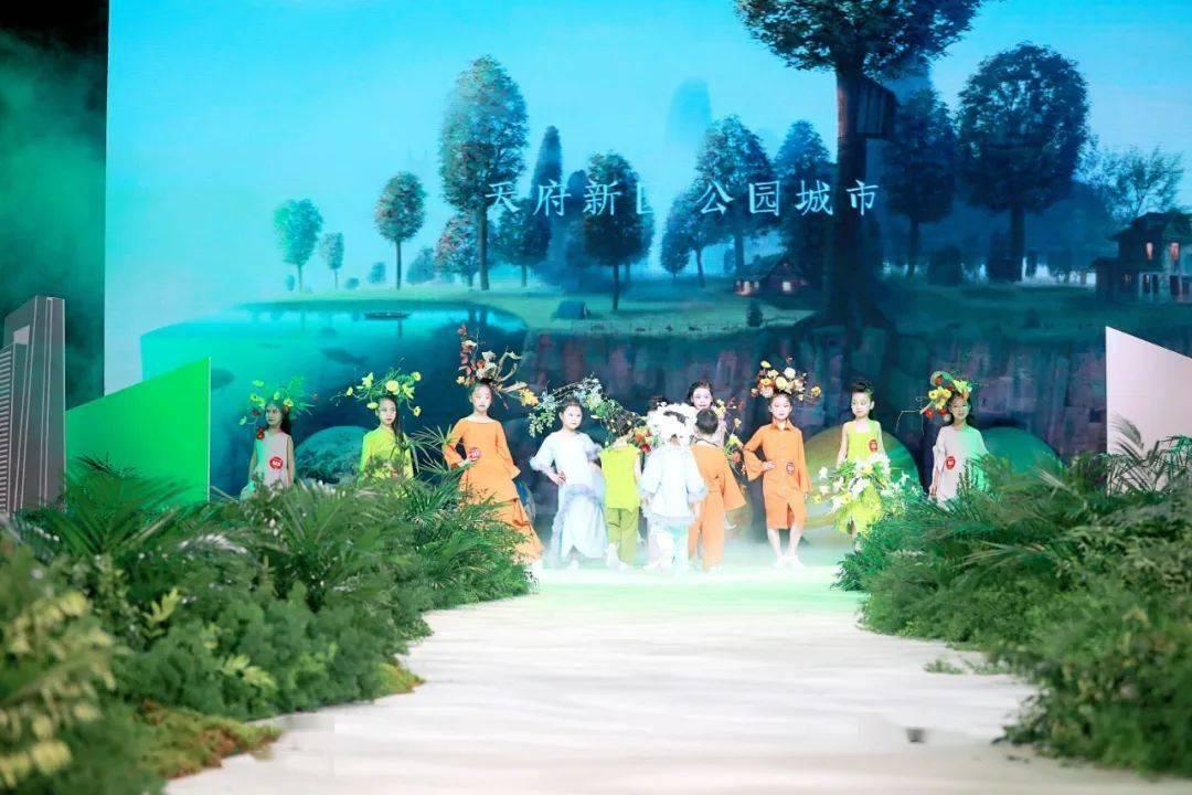 生产线上的新力量∣数字“新蓝领”